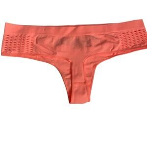 Victoria Secret Size XS Women’s Seamless Thong